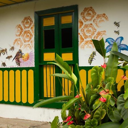 The Plantation House Travellers Hostelサレント エクステリア 写真