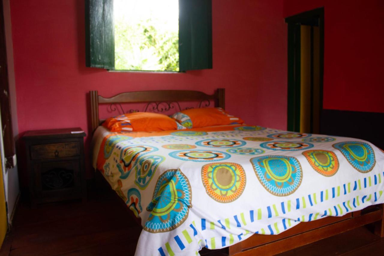 The Plantation House Travellers Hostelサレント エクステリア 写真